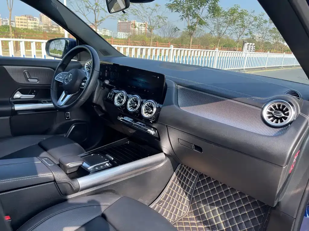 Mercedes-Benz GLA 2023 из CN, фото 5