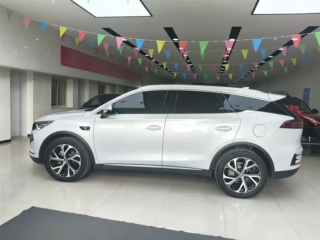 BYD Tang New Energy 2025 из CN, фото 4