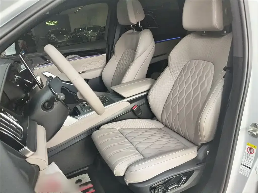 BYD Tang New Energy 2025 из CN, фото 8