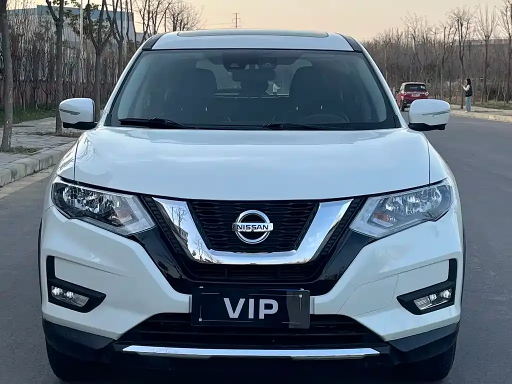 Nissan X-Trail — фото 3