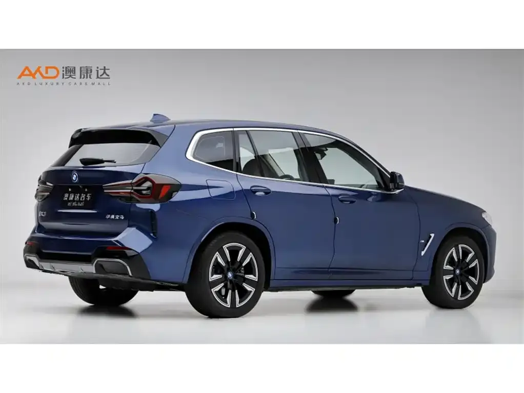 BMW iX3 2024 из CN, фото 2