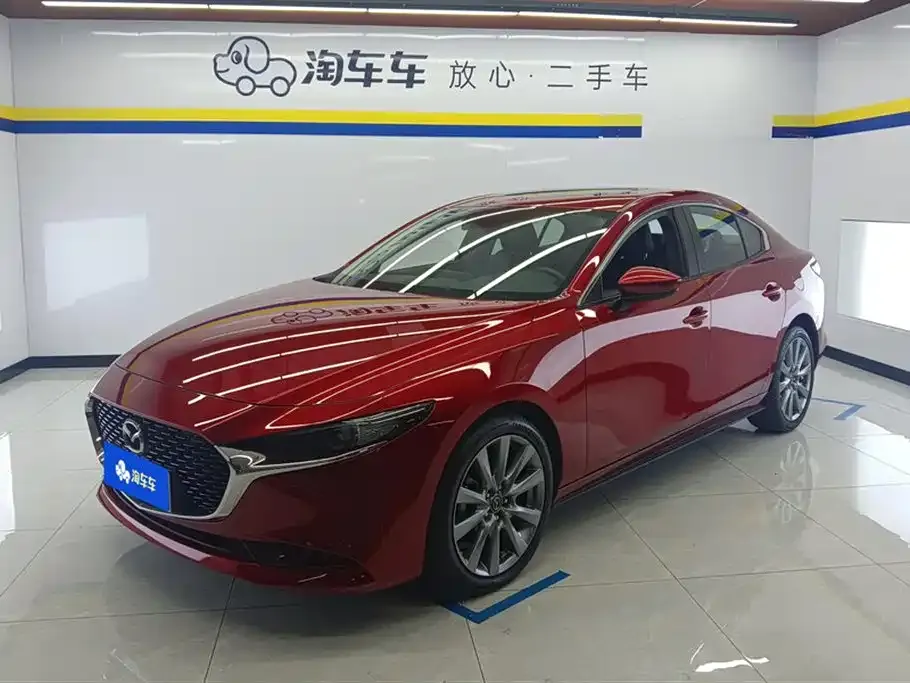 Mazda 3 Axela — фото 1