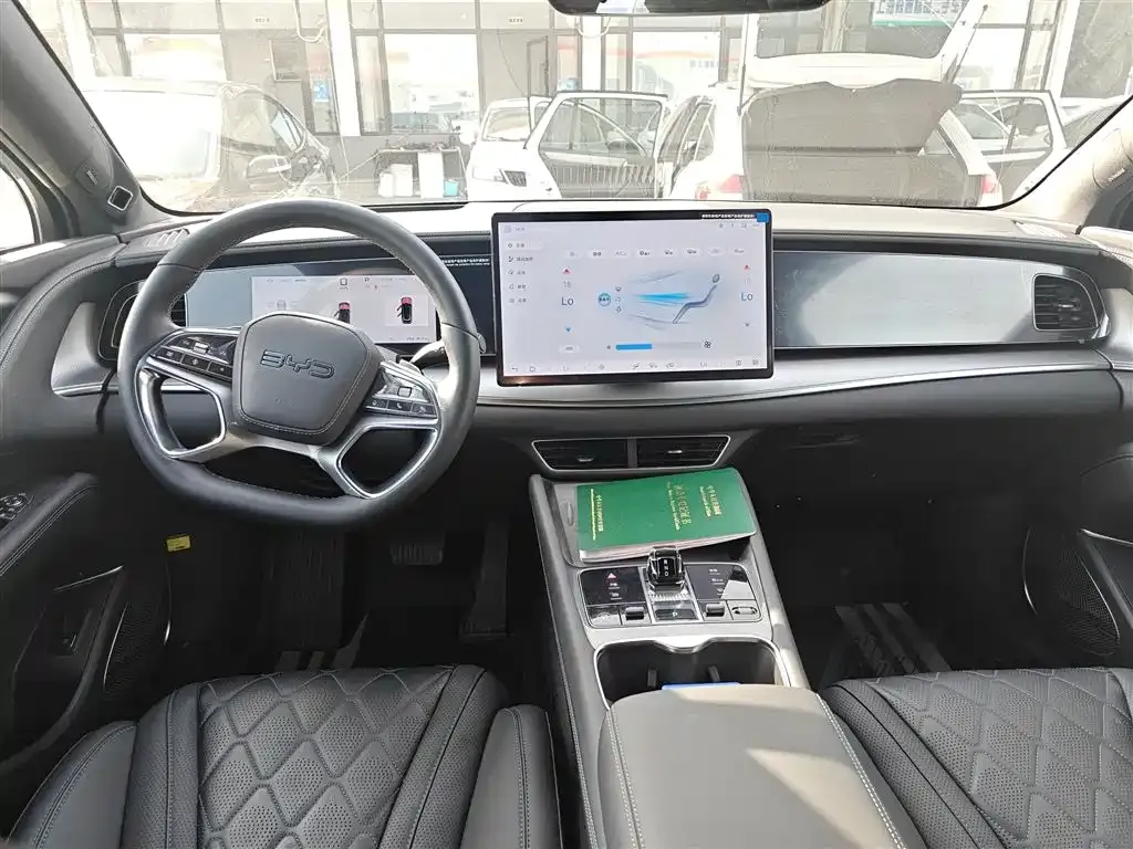 BYD Seal 07 EV — фото 10