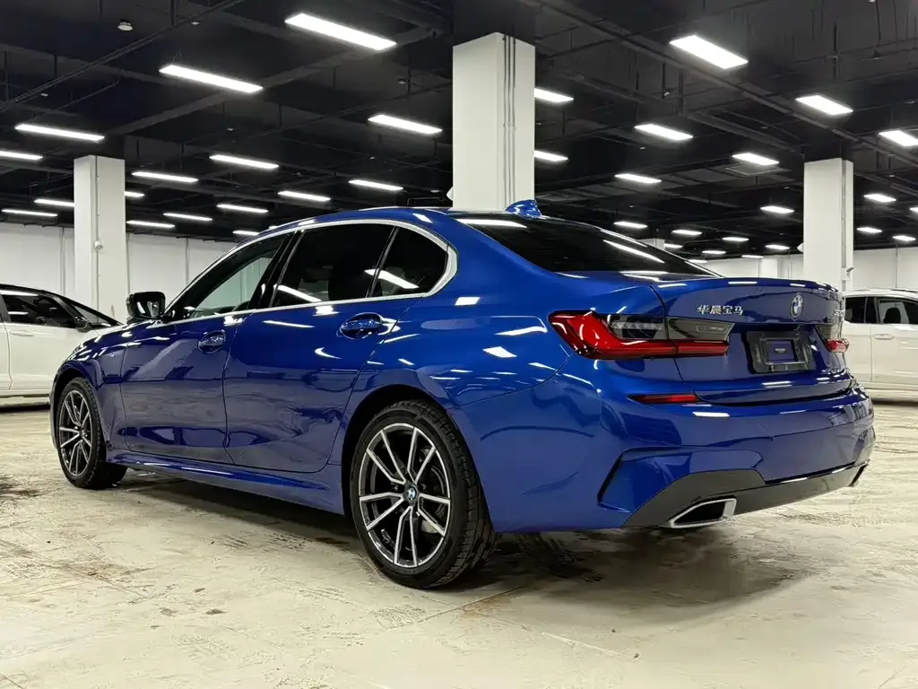 BMW 3 Series 2022 из CN, фото 10