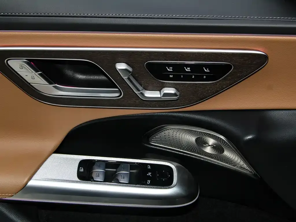 Mercedes-Benz E-Class 2024 из CN, фото 10