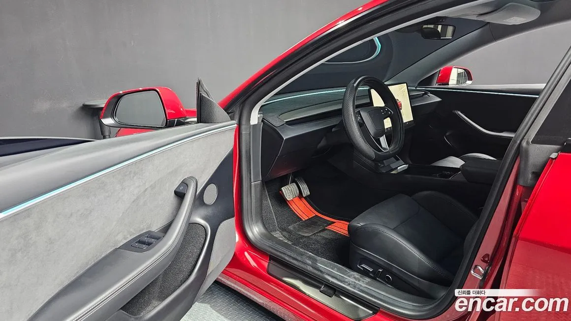Tesla Model 3 2024 из KR, фото 8