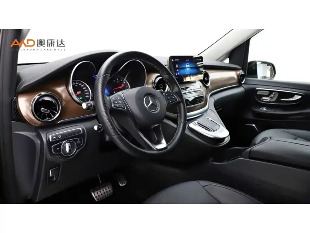 Mercedes-Benz V-Class 2022 из CN, фото 2