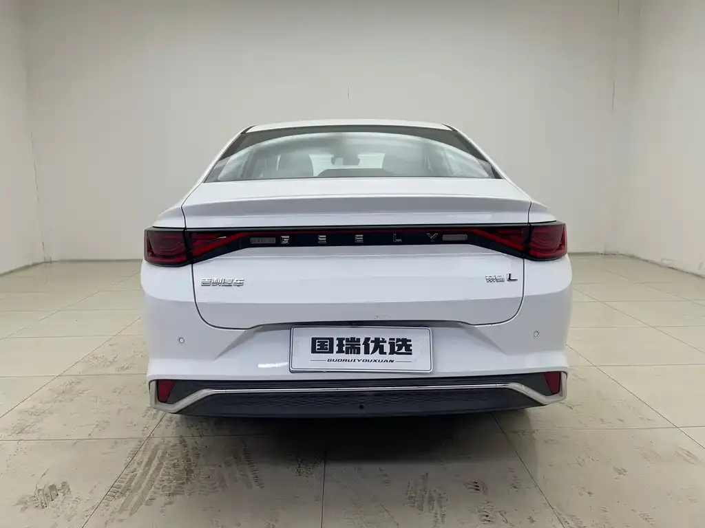 Geely Emgrand L 2022 из CN, фото 2