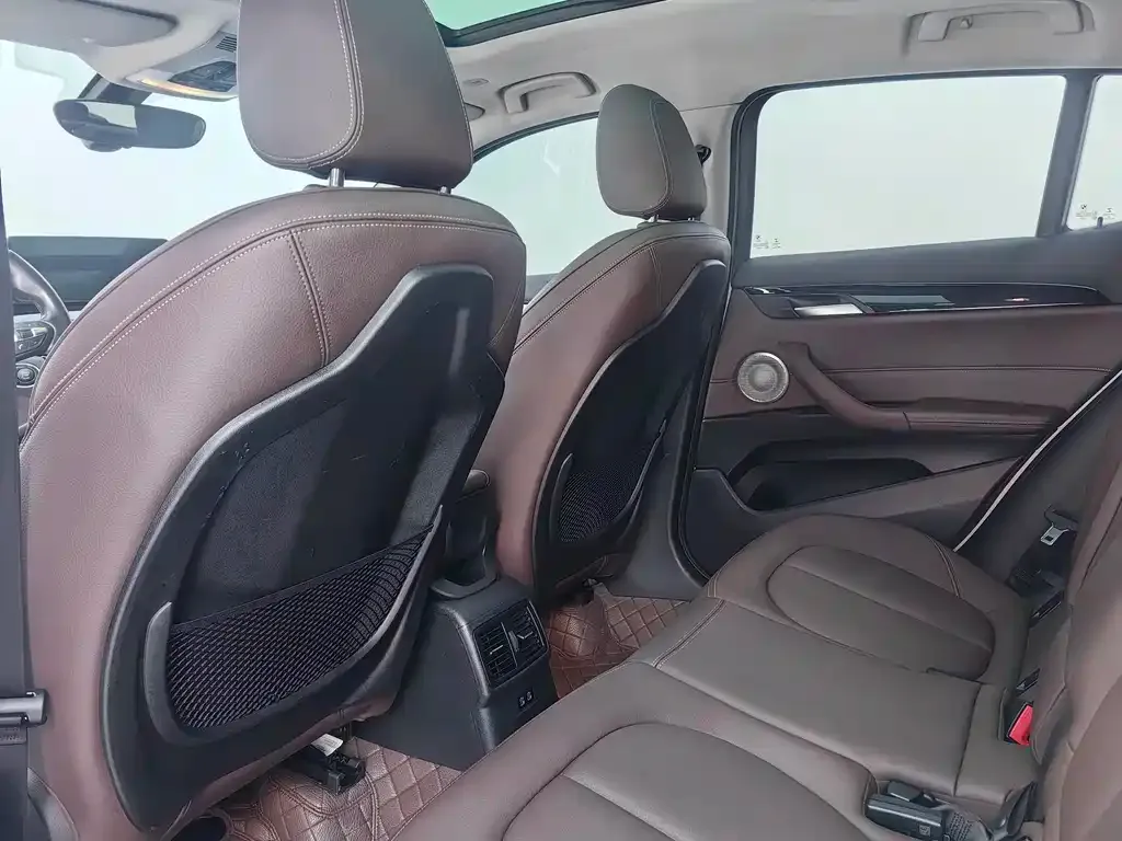 BMW X2 2023 из CN, фото 7