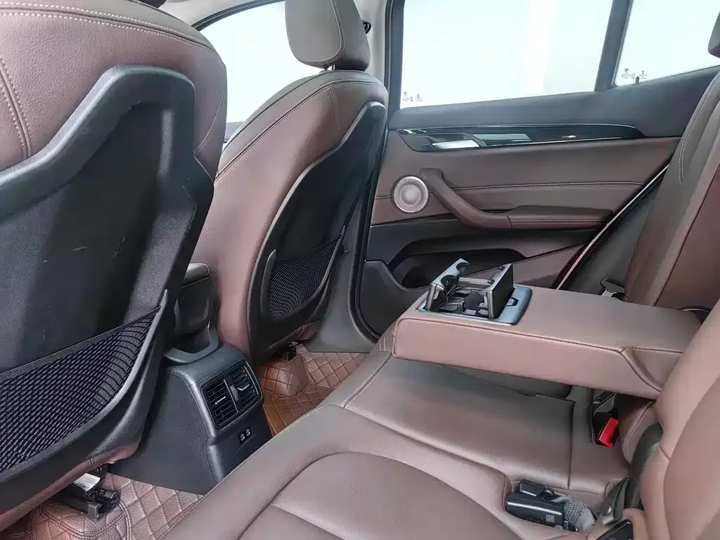 BMW X2 2023 из CN, фото 8