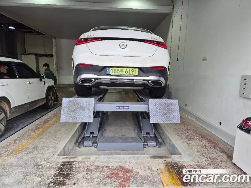 Mercedes-Benz GLC-Class 2024 из KR, фото 3