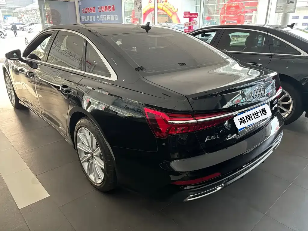 Audi A6L 2022 из CN, фото 5