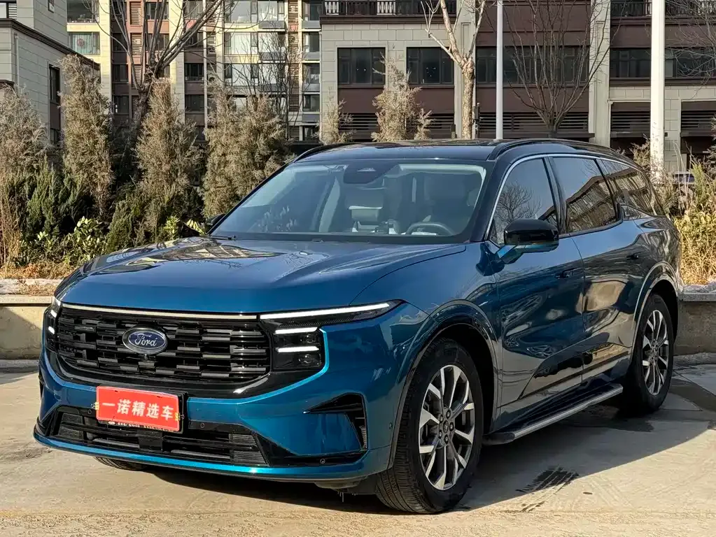Ford Edge 2023 из CN, фото 1