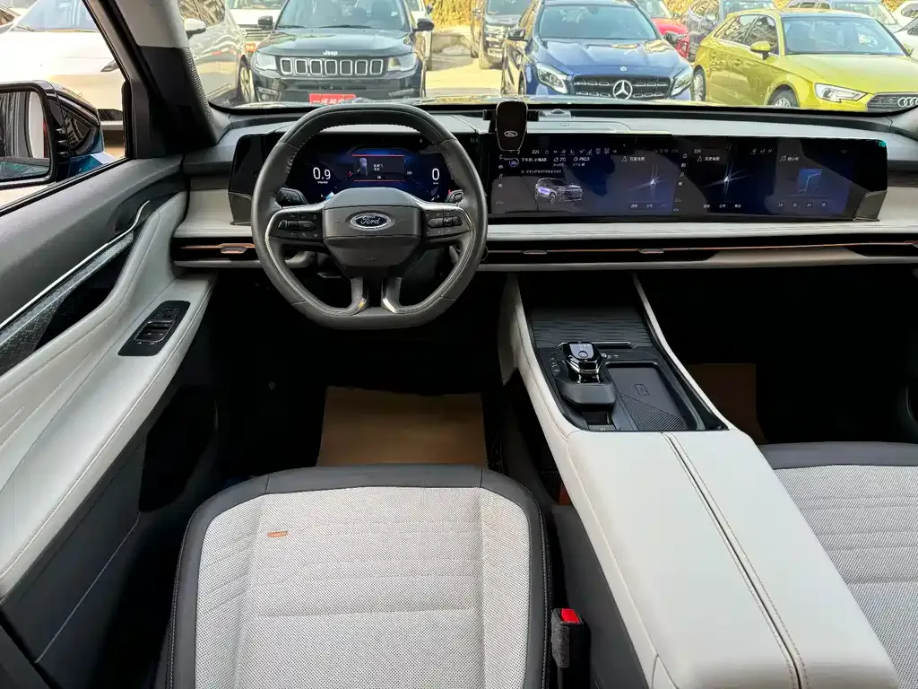 Ford Edge 2023 из CN, фото 8