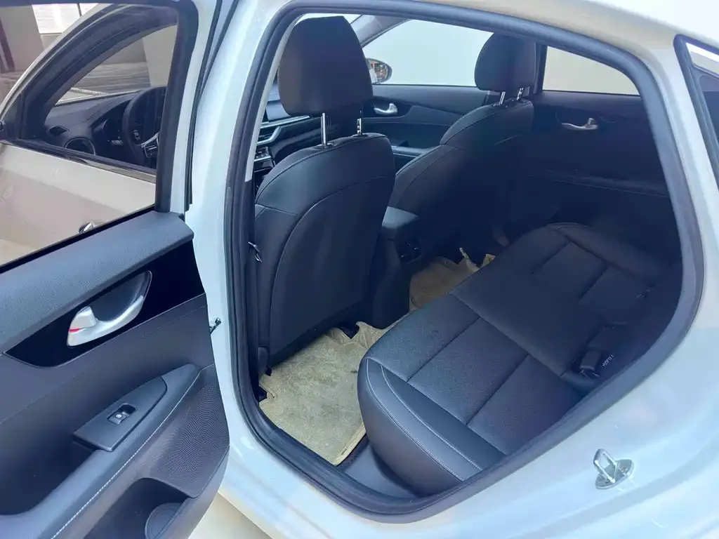 Kia K3 2021 из CN, фото 9