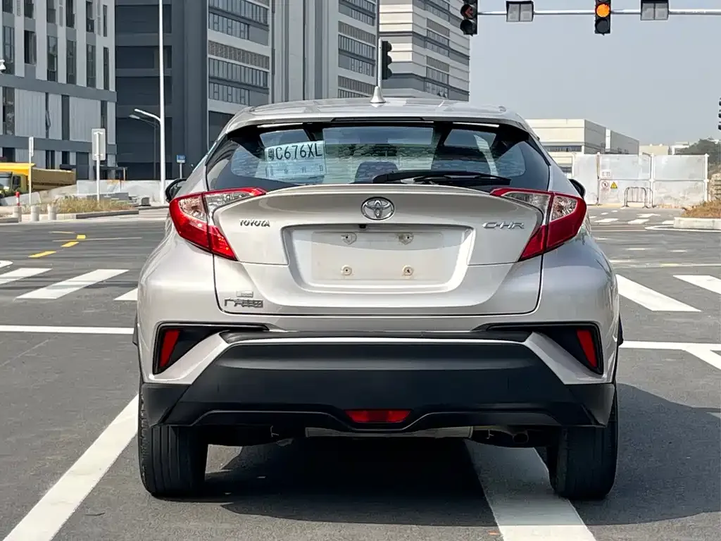 Toyota C-HR 2021 из CN, фото 3