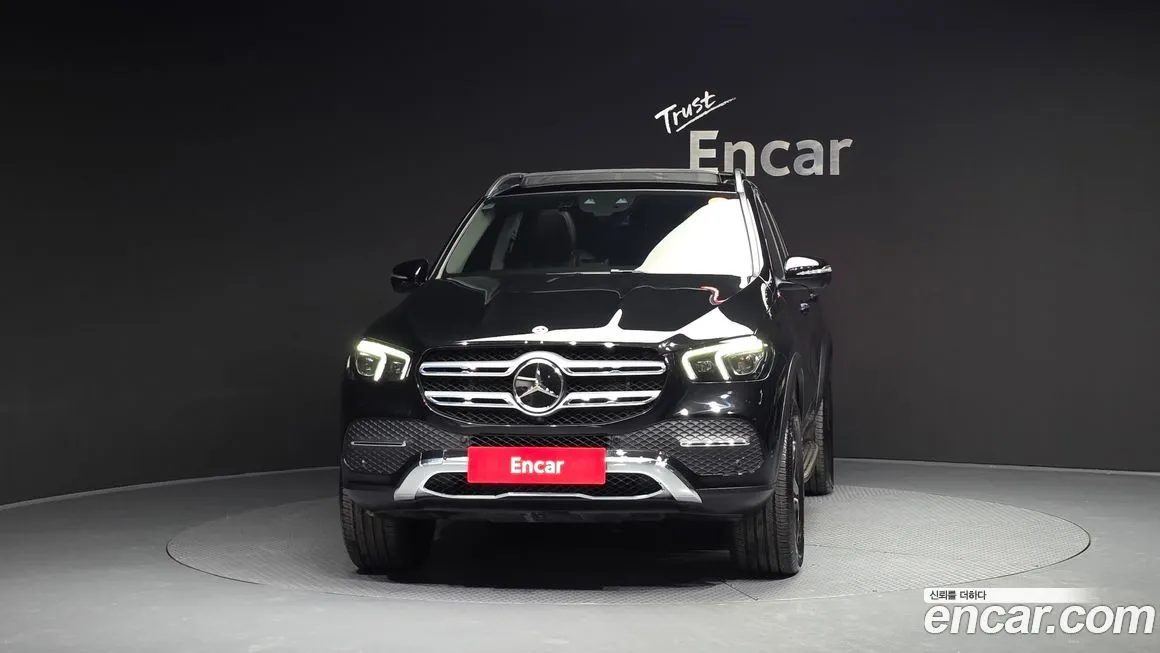 Mercedes-Benz GLE-Class — фото 5