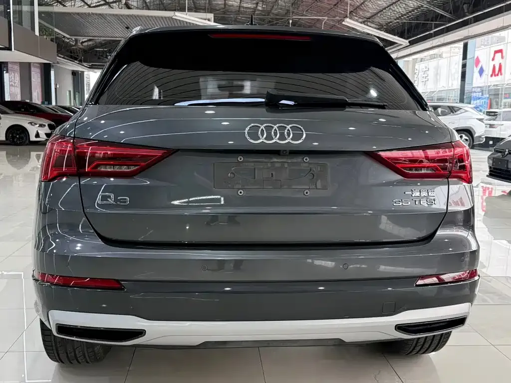 Audi Q3 2021 из CN, фото 2