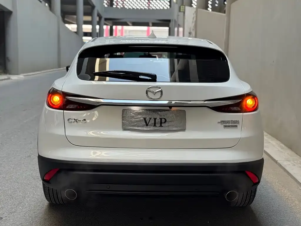 Mazda CX-4 — фото 5