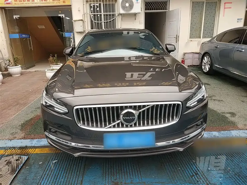 Volvo S90 2021 из CN, фото 4