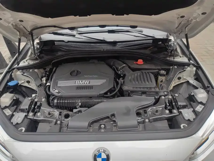 BMW 1 Series 2023 из CN, фото 10