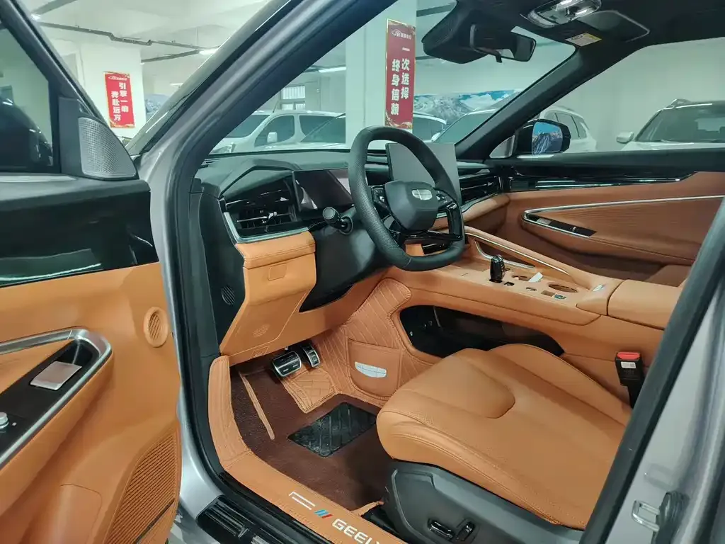 Geely Boyue 2025 из CN, фото 9