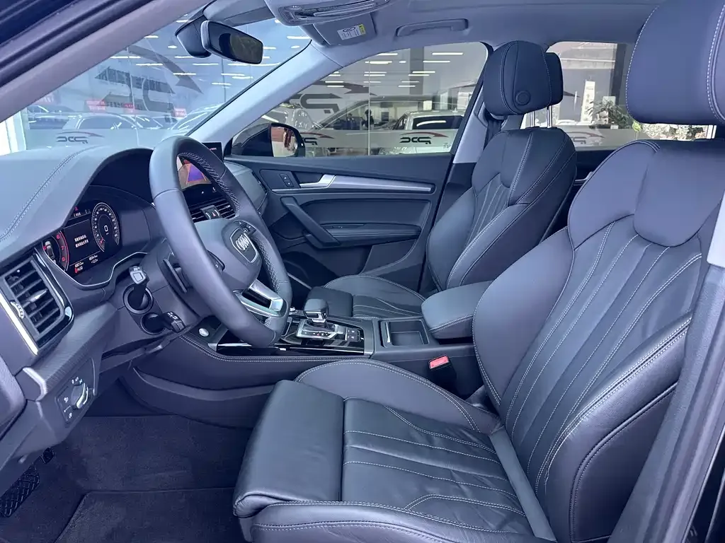 Audi Q5L 2023 из CN, фото 7