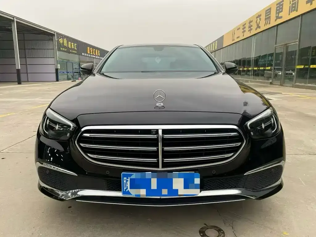 Mercedes-Benz E-Class 2023 из CN, фото 3