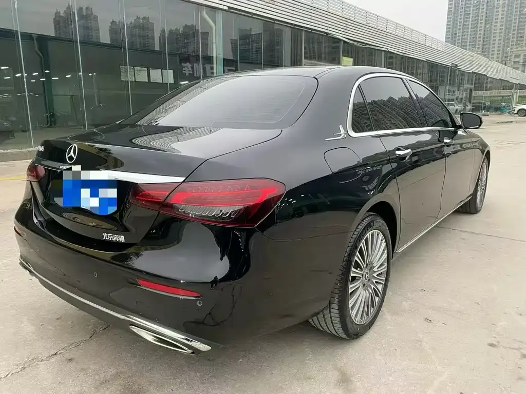 Mercedes-Benz E-Class 2023 из CN, фото 6