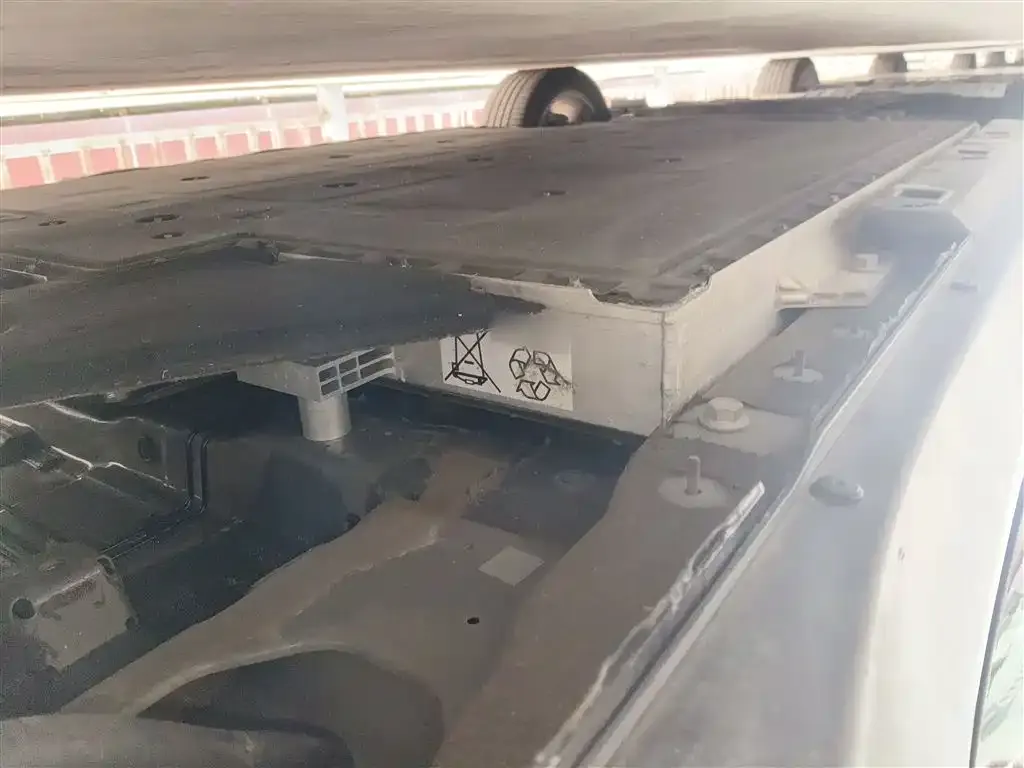 Hongqi E-QM5 2024 из CN, фото 6