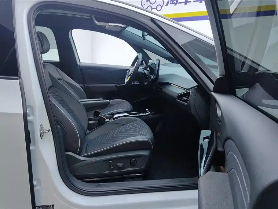 Volkswagen ID.3 2024 из CN, фото 10