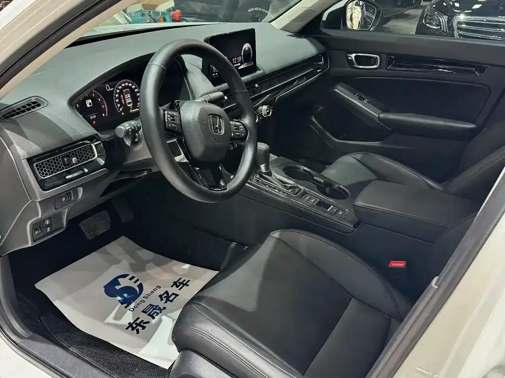 Honda Civic — фото 4