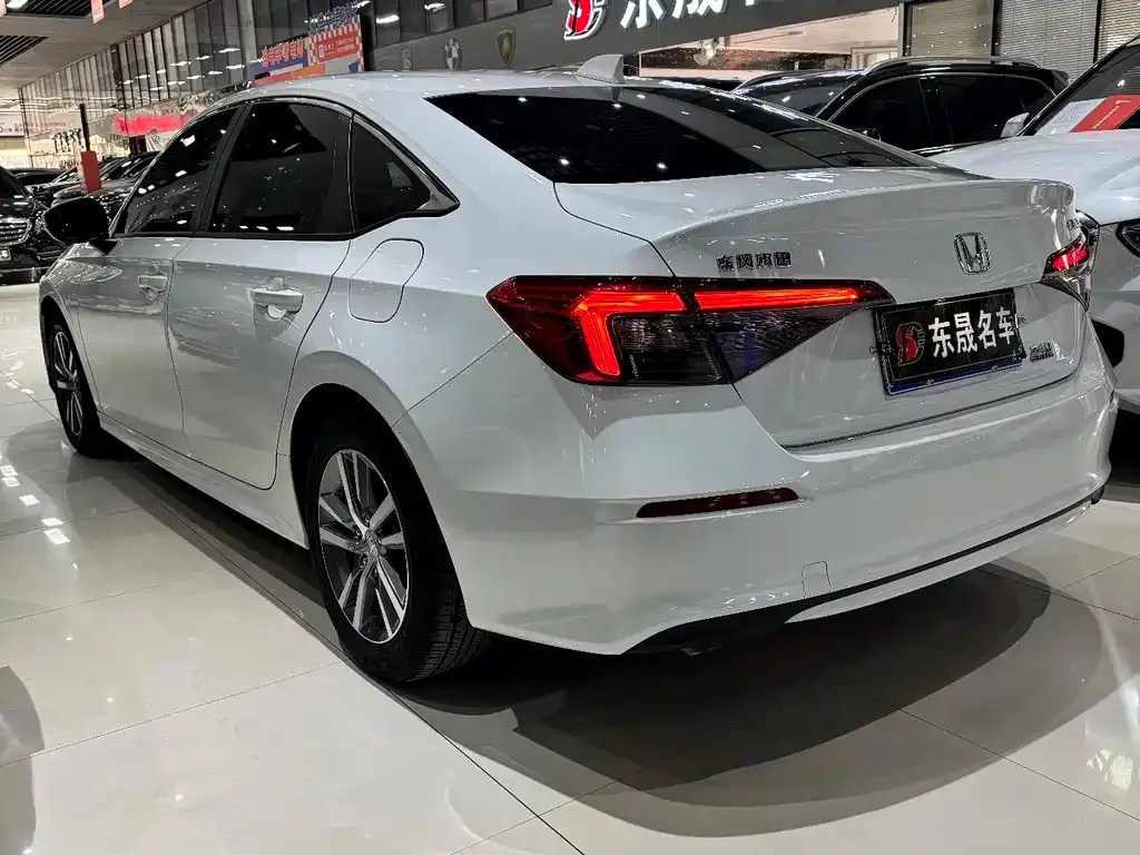 Honda Civic — фото 6