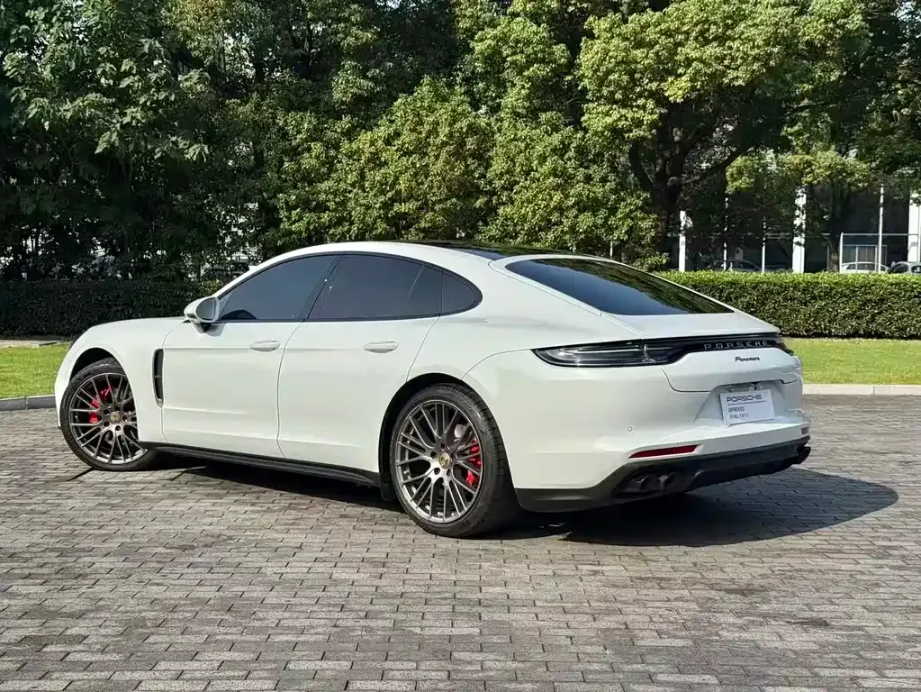 Porsche Panamera — фото 9
