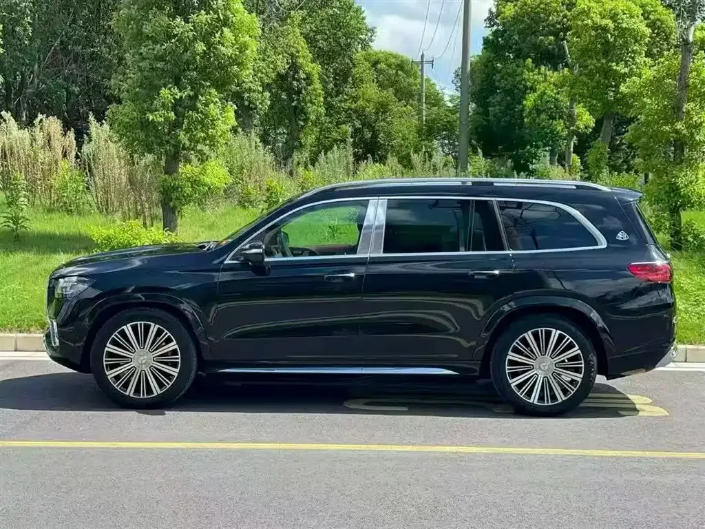 Mercedes-Benz GLS — фото 7