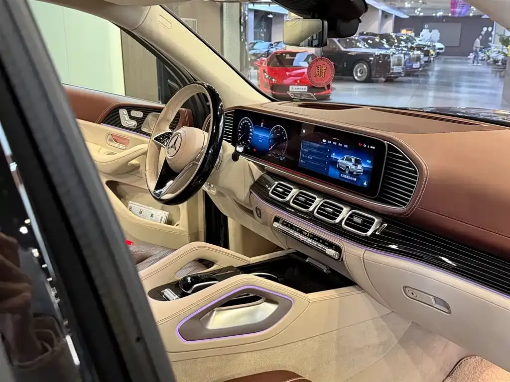 Mercedes-Benz GLS — фото 2