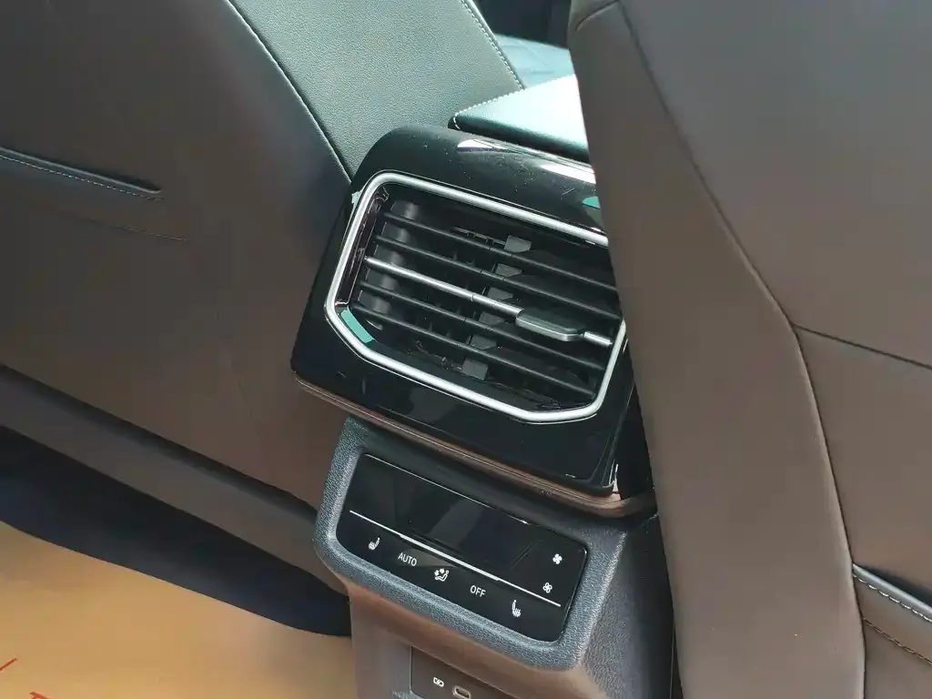 Volkswagen ID.6 Crozz 2021 из CN, фото 2