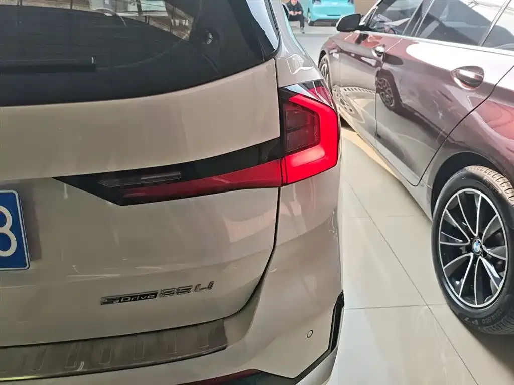 BMW X1 2023 из CN, фото 8