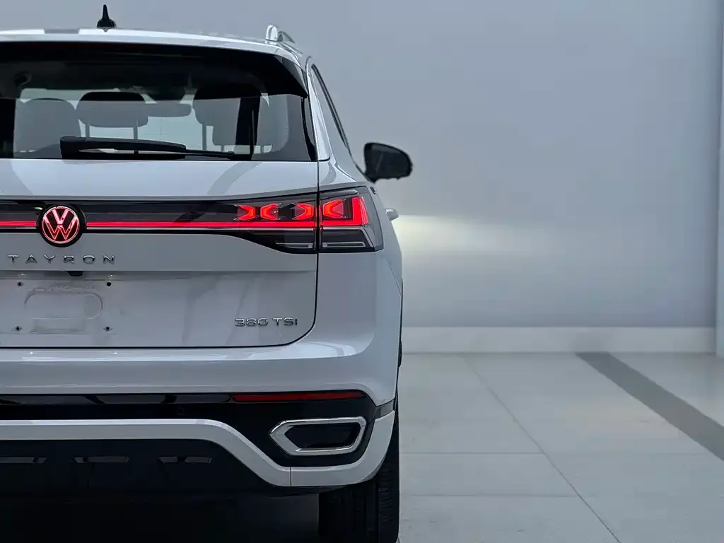 Volkswagen Tayron 2023 из CN, фото 2