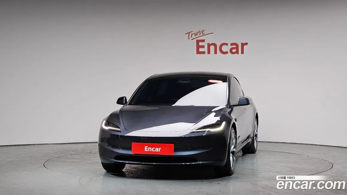 Tesla Model 3 — фото 2