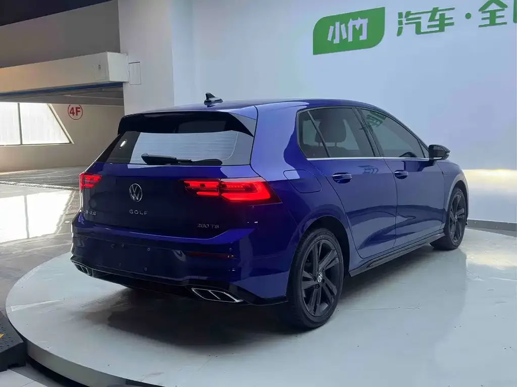 Volkswagen Golf 2022 из CN, фото 3