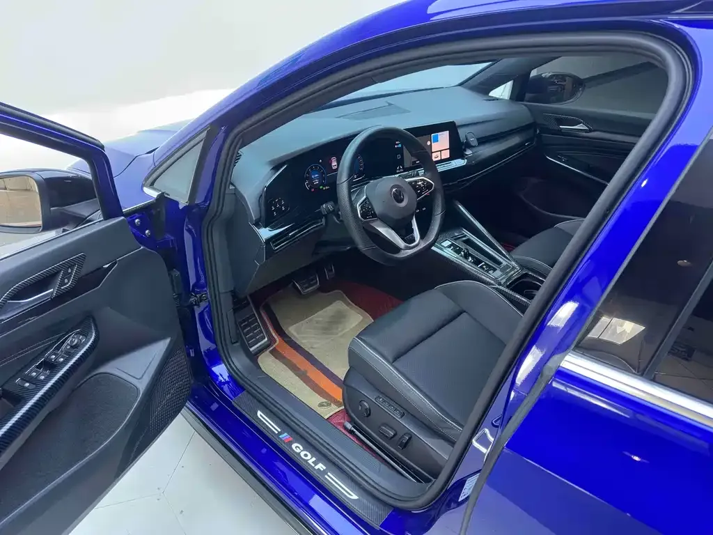 Volkswagen Golf 2022 из CN, фото 9