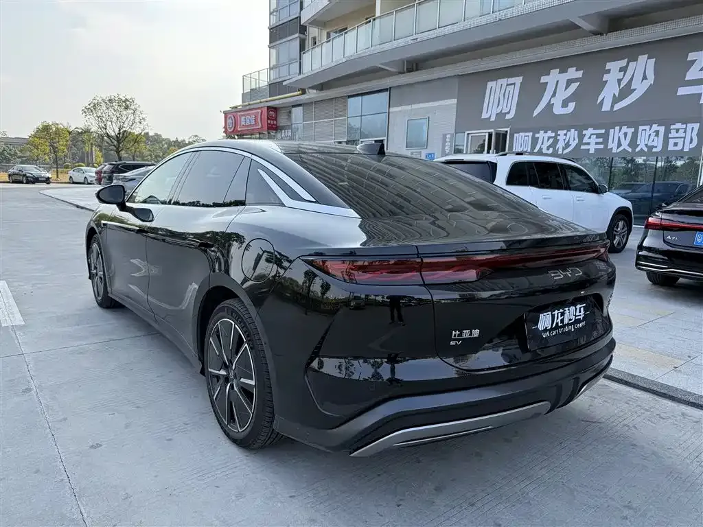 BYD Han L 2026 из CN, фото 5