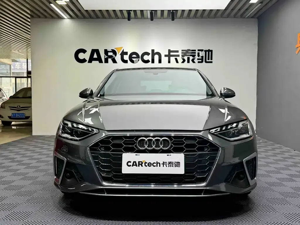 Audi A4L 2021 из CN, фото 5