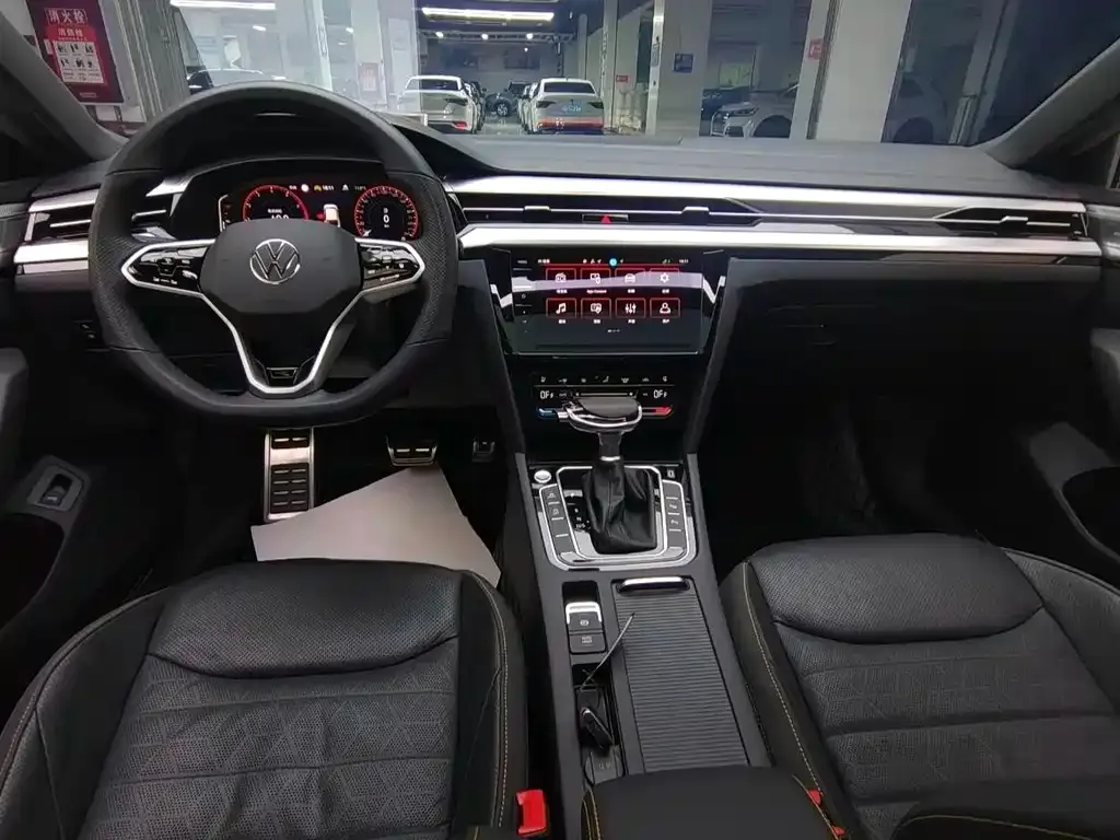 Volkswagen CC 2025 из CN, фото 7