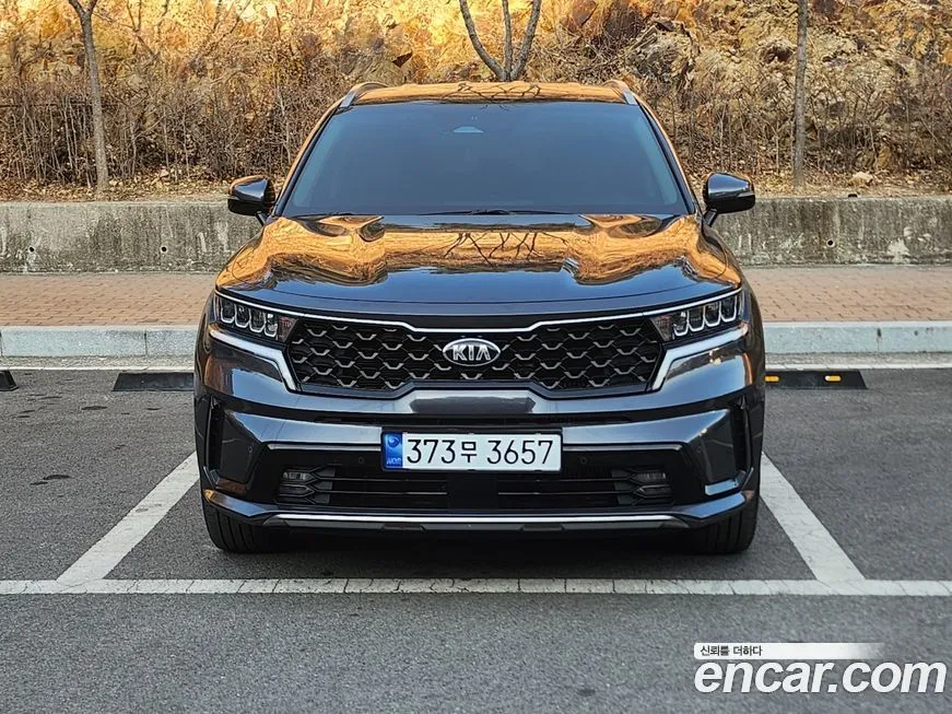 Kia Sorento — фото 7