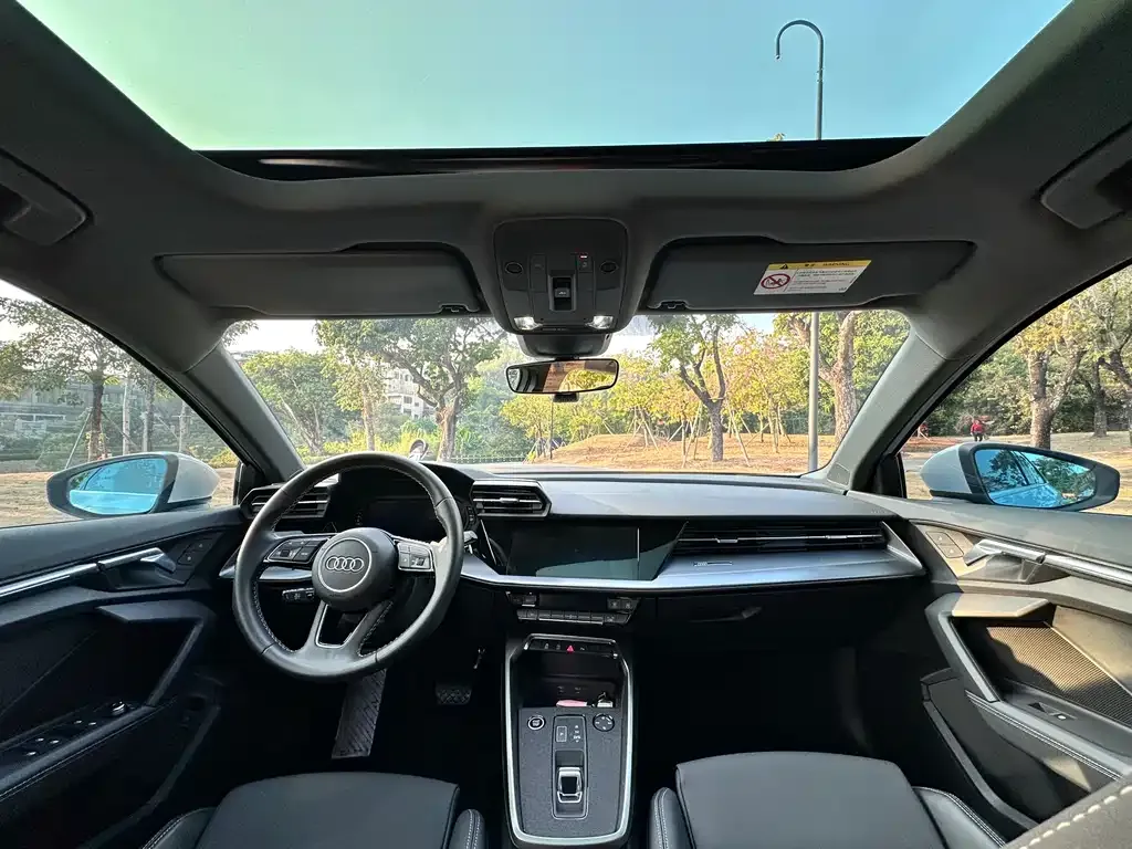 Audi A3 2023 из CN, фото 3