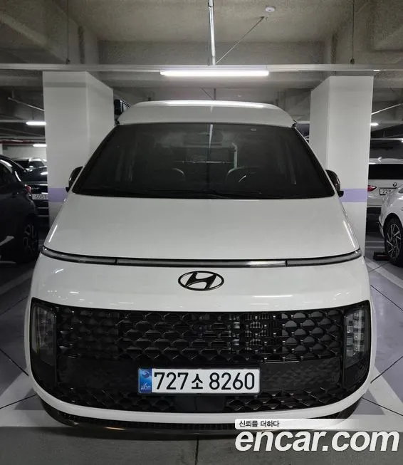 Hyundai Staria — фото 1