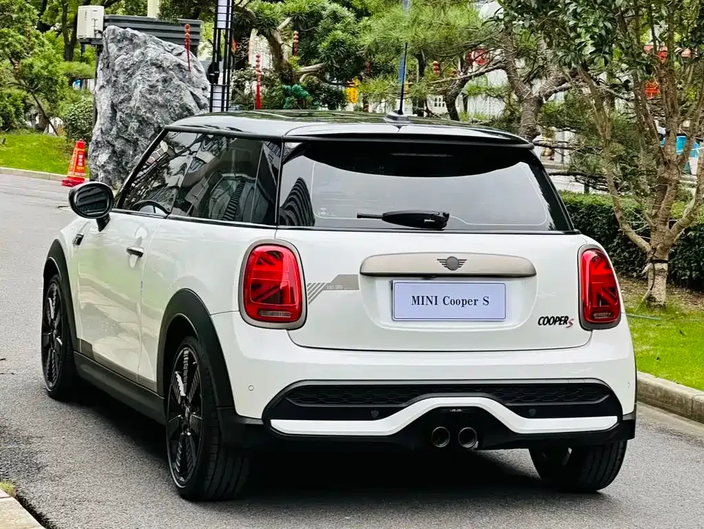 MINI Cooper (3-door) — фото 10