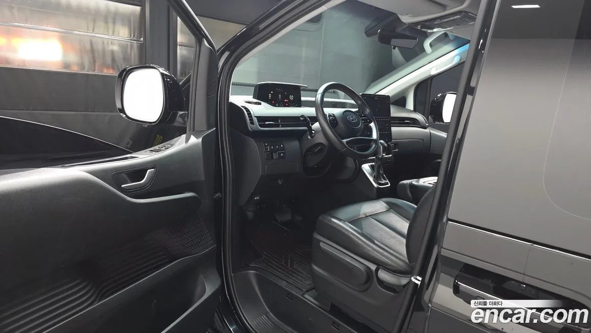 Hyundai Staria 2023 из KR, фото 7